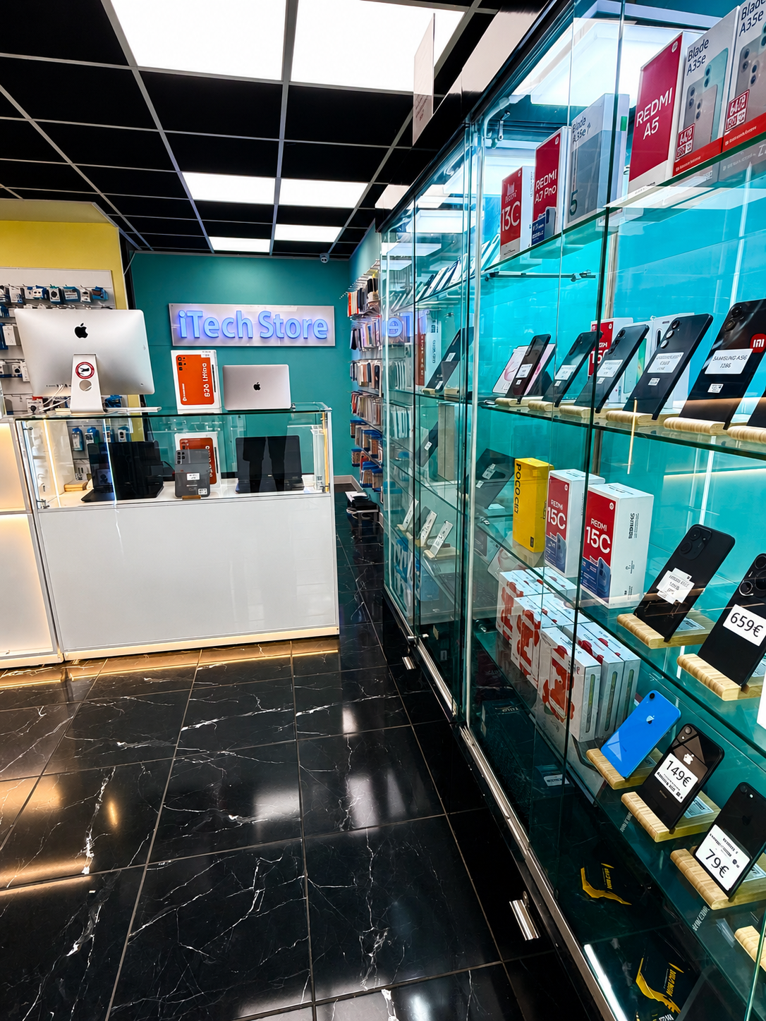 Appareils reconditionnés en vitrine chez iTech Store